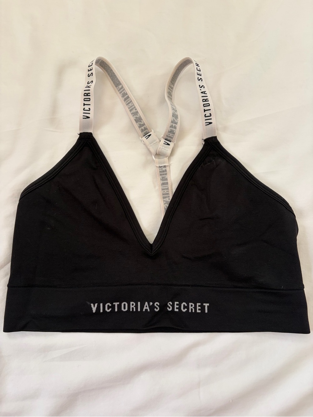 Victoria’s Secret T Strap bralette L